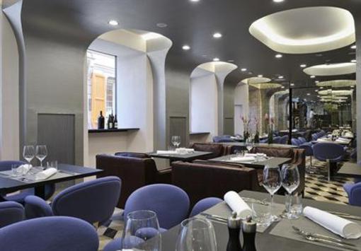 фото отеля Vander Urbani Resort