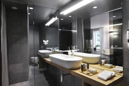 фото отеля Vander Urbani Resort