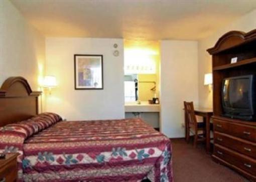 фото отеля Econo Lodge College Station