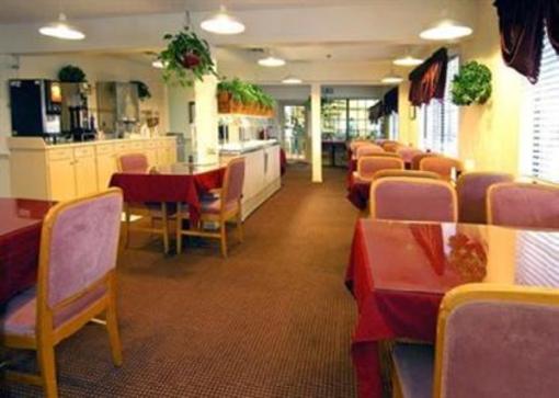 фото отеля Econo Lodge College Station
