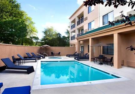 фото отеля Courtyard Tupelo
