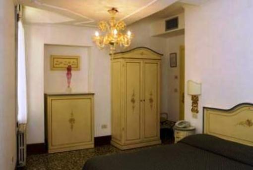 фото отеля Locanda Cavanella