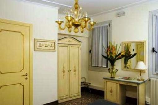 фото отеля Locanda Cavanella