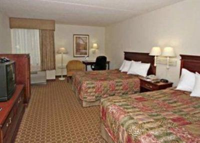 фото отеля Quality Inn Burlington (North Carolina)