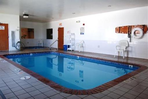 фото отеля Days Inn and Suites Omaha