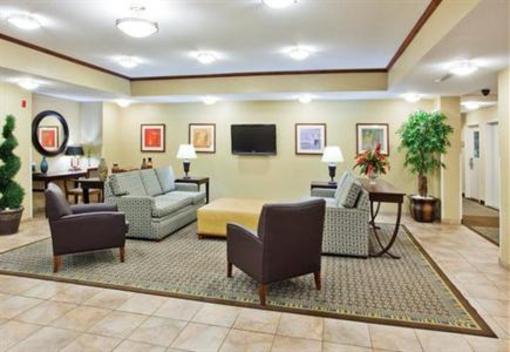 фото отеля Candlewood Suites Macon