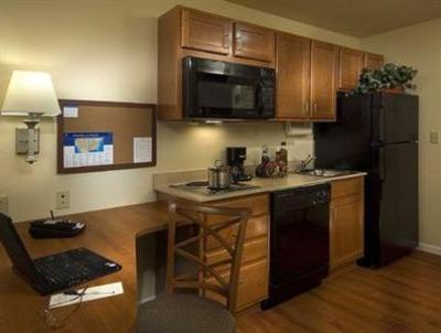 фото отеля Candlewood Suites Macon