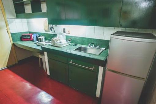 фото отеля Broadway Court Apartelle 4th Street