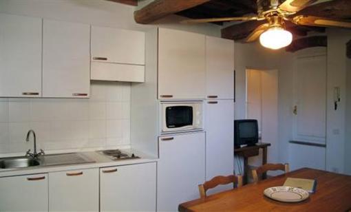фото отеля Casa Vacanze Il Chiostro Apartments Suvereto