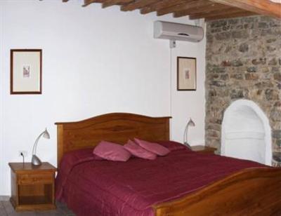 фото отеля Casa Vacanze Il Chiostro Apartments Suvereto