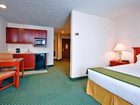 фото отеля Holiday Inn Express Hotel & Suites Cadillac