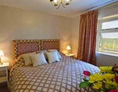 фото отеля The Riding Farm Cottages Gateshead