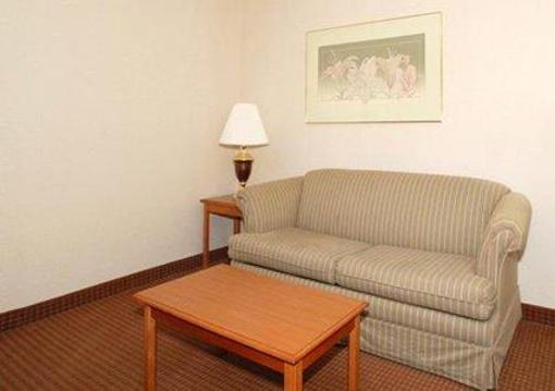 фото отеля Econo Lodge Lebanon