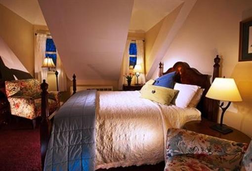 фото отеля York Harbor Inn