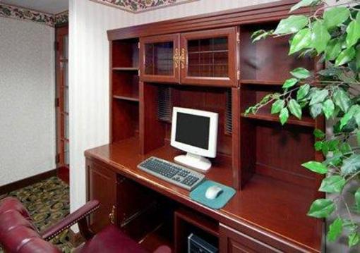 фото отеля Quality Inn And Suites Tallahassee