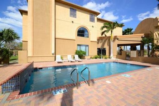 фото отеля BEST WESTERN Casa Villa Suites