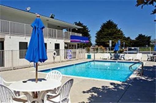 фото отеля Travelodge - Nashville TN