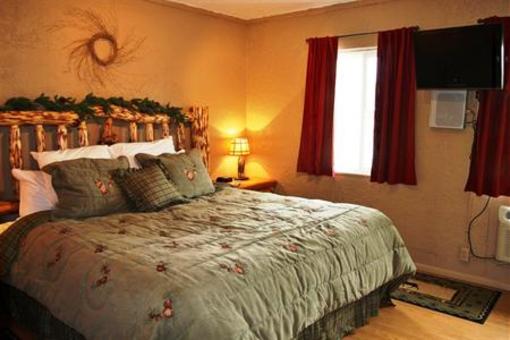 фото отеля Moose Creek Inn West Yellowstone
