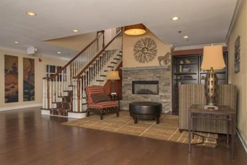 фото отеля Best Western Plus Lake Lanier Gainesville Hotel & Suites