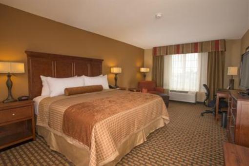 фото отеля Best Western Plus Lake Lanier Gainesville Hotel & Suites