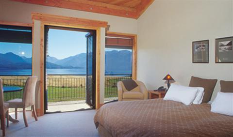фото отеля Fiordland Lodge