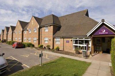 фото отеля Premier Inn Portsmouth - Port Solent East