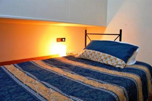 фото отеля Max Apartments Florence