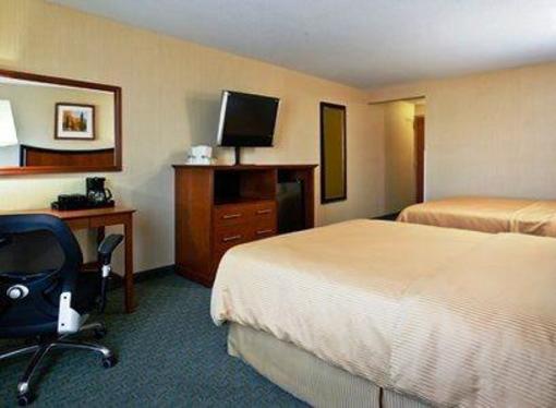 фото отеля Clarion Hotel and Conference Center Greeley