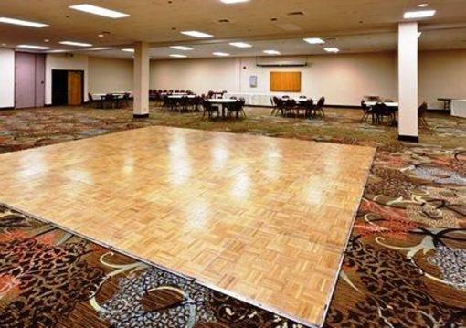 фото отеля Clarion Hotel and Conference Center Greeley