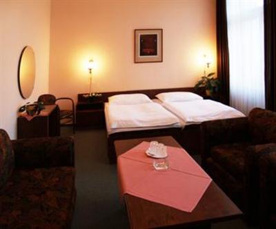 фото отеля Hotel Slovan Plzen