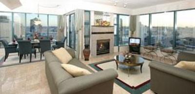 фото отеля Viva Tower Suites Vancouver