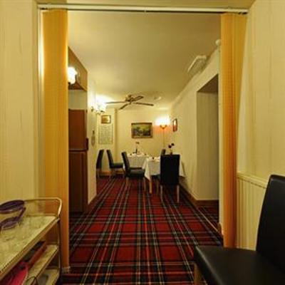 фото отеля Edinburgh House