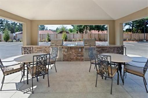 фото отеля Candlewood Suites Lakewood