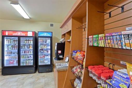 фото отеля Candlewood Suites Lakewood