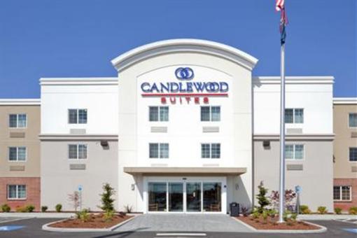 фото отеля Candlewood Suites Lakewood