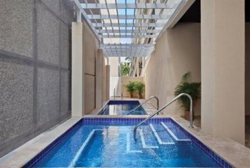 фото отеля Ohana Waikiki Malia