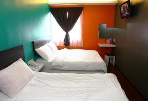 фото отеля My Home Hotel-Taman Connaught