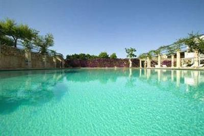 фото отеля Masseria Torre Maizza