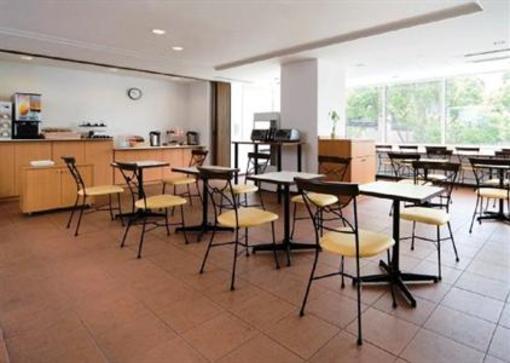 фото отеля Comfort Hotel Narita