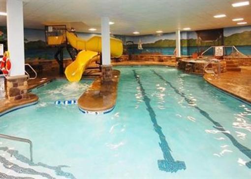 фото отеля Comfort Suites Lake George