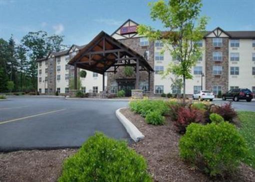 фото отеля Comfort Suites Lake George