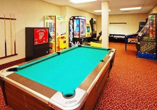 фото отеля Comfort Suites Lake George
