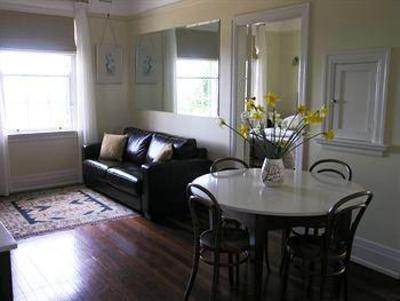 фото отеля Silvermere Bed and Breakfast
