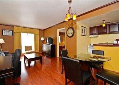 фото отеля Quality Inn & Suites Sacramento