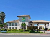 Quality Inn & Suites Sacramento