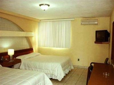 фото отеля Hotel Estrella