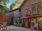 фото отеля Babbling Brook Inn
