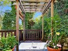 фото отеля Babbling Brook Inn