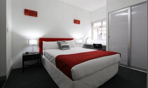 фото отеля Miro Apartments Brisbane