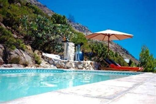 фото отеля Gordon's Bay Holiday Retreats Apartments
